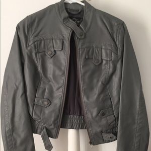 🖤❕Faux Leather Grey Jacket ~ Price Dropped!!❕🖤